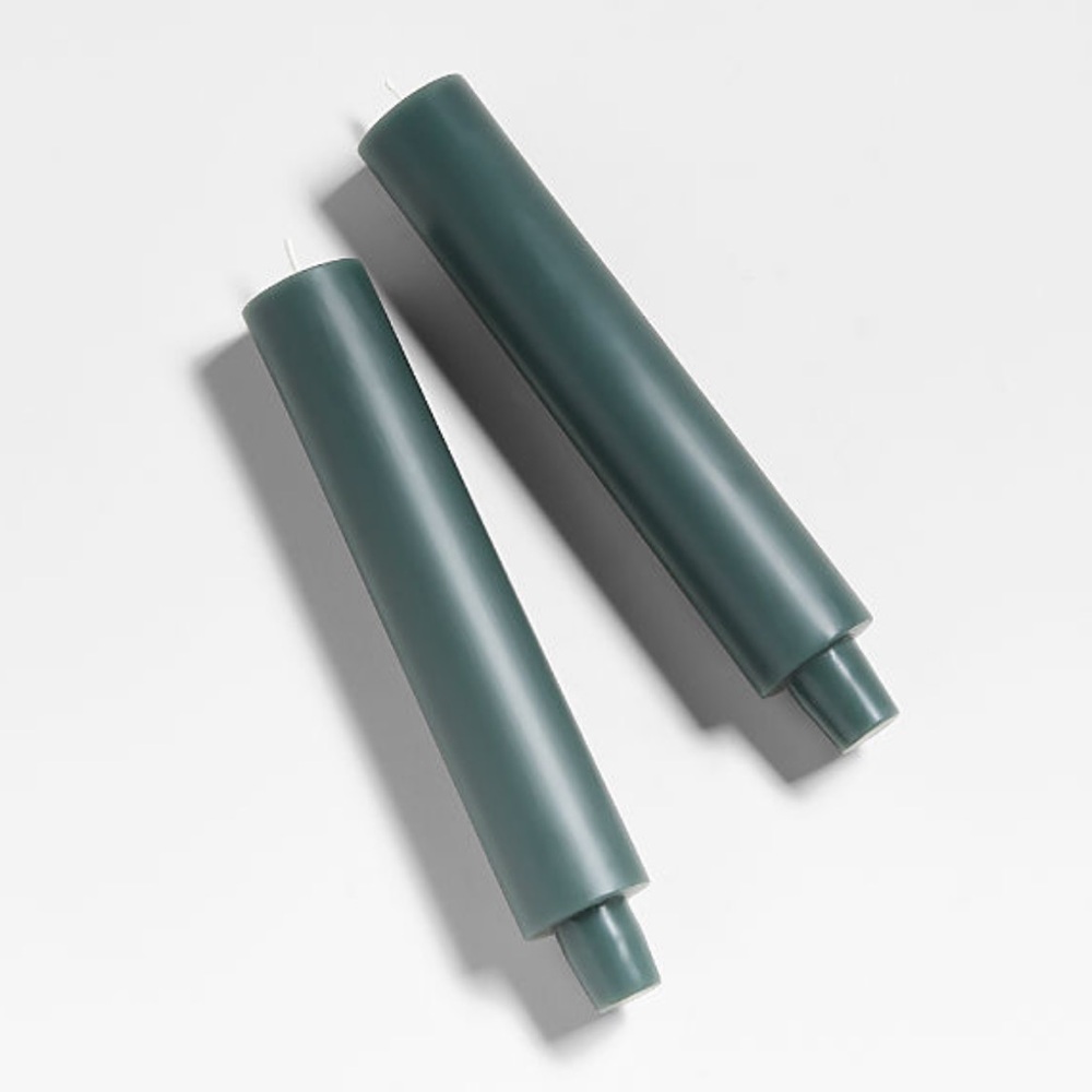 New! 🕯️🕯️✨Crate&Barrel 8.5” Green Glimmer Tapers Candles, Set of 2